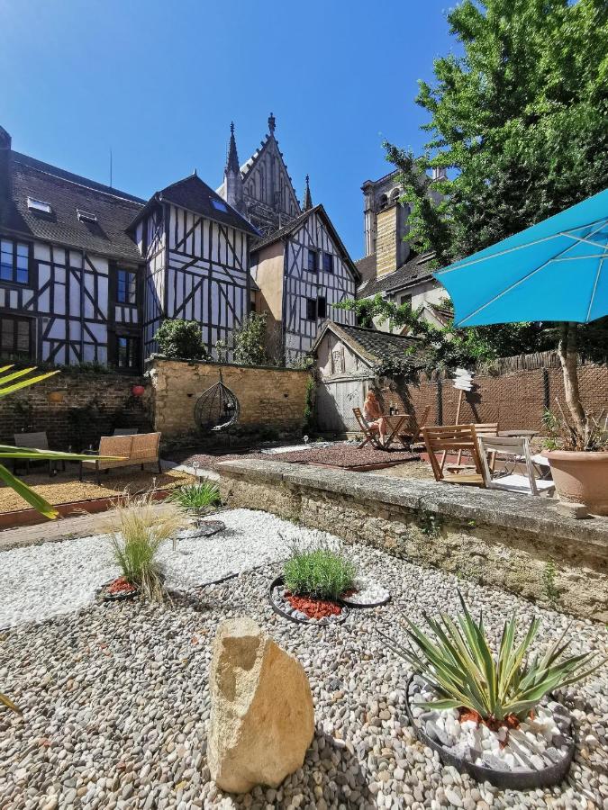 Le Papillon De La Cathedrale - Calme - Jardin - Wifi Apartment Troyes Exterior photo