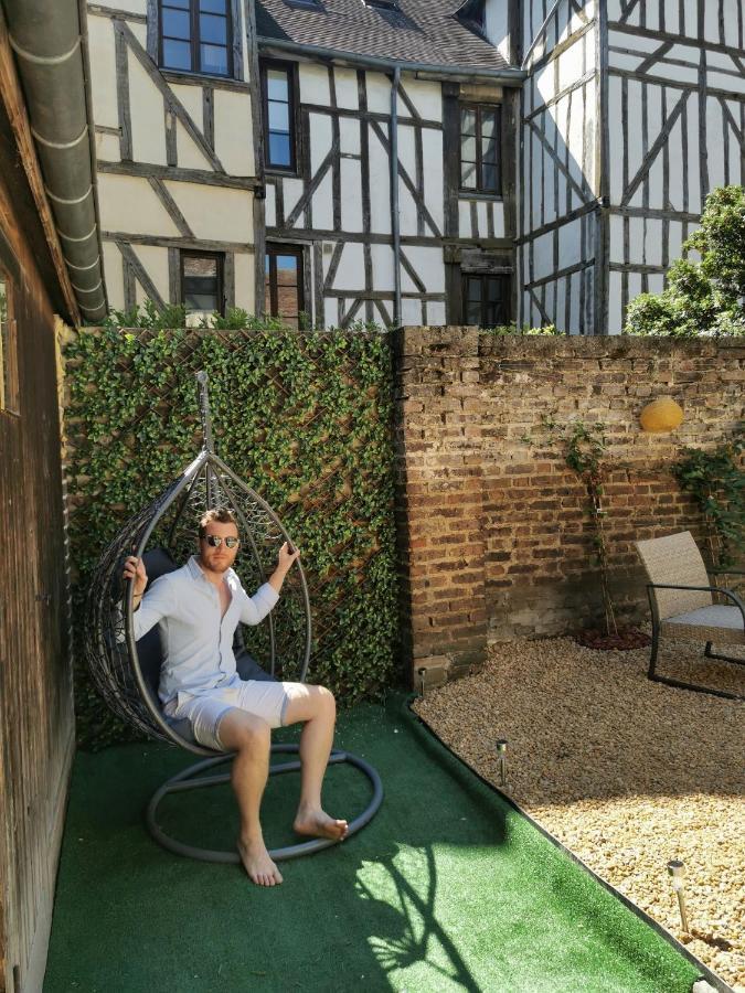 Le Papillon De La Cathedrale - Calme - Jardin - Wifi Apartment Troyes Exterior photo