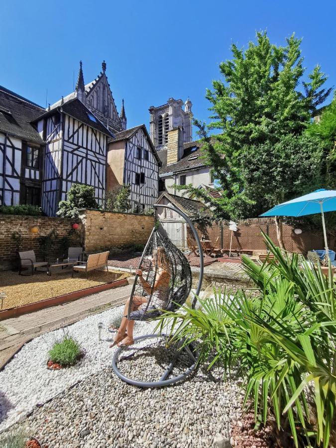 Le Papillon De La Cathedrale - Calme - Jardin - Wifi Apartment Troyes Exterior photo