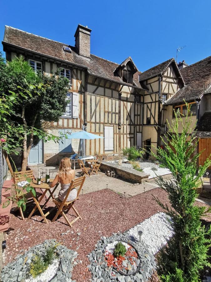 Le Papillon De La Cathedrale - Calme - Jardin - Wifi Apartment Troyes Exterior photo