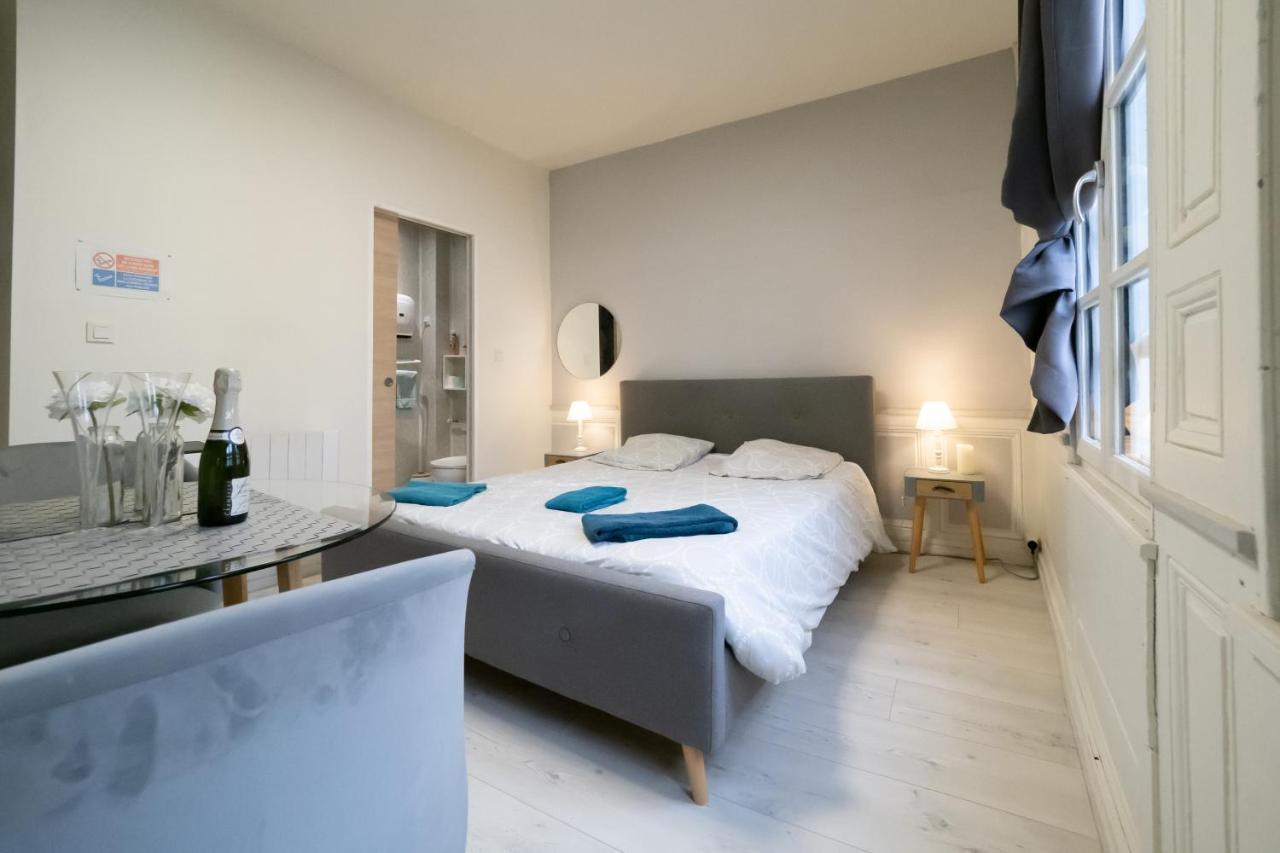 Le Papillon De La Cathedrale - Calme - Jardin - Wifi Apartment Troyes Exterior photo